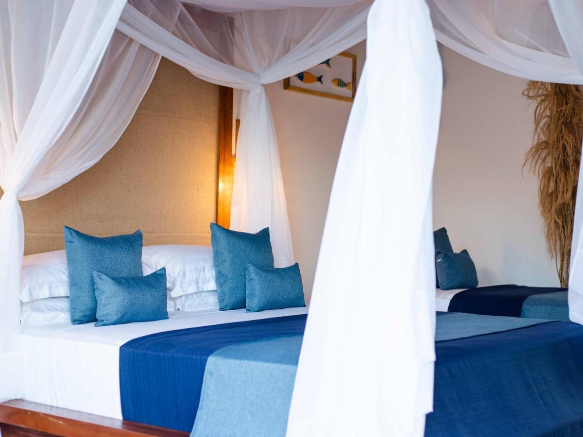 Mkni Hotel - Ikaika Makani Experience เปรอา ภายนอก รูปภาพ