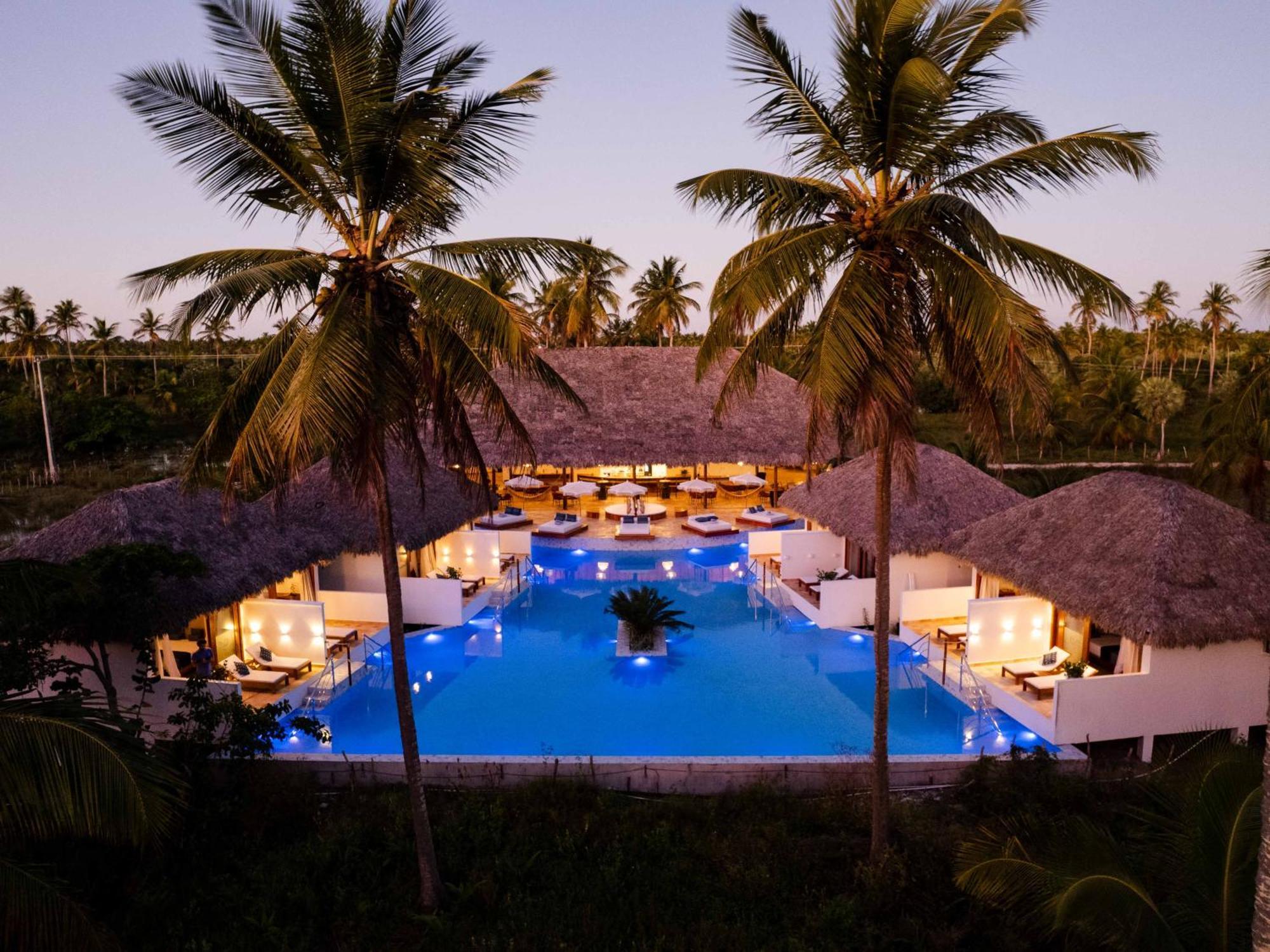 Mkni Hotel - Ikaika Makani Experience เปรอา ภายนอก รูปภาพ